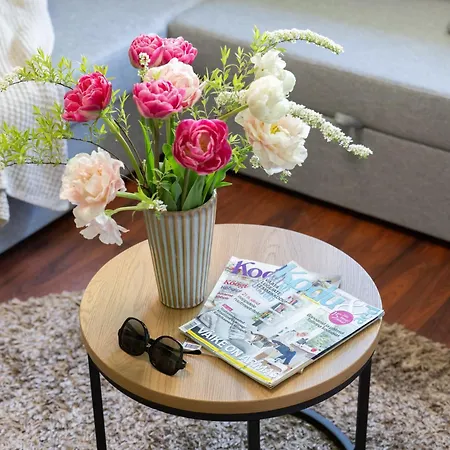 Apartament Cozy With Self Check-in & Free Parking Parnawa