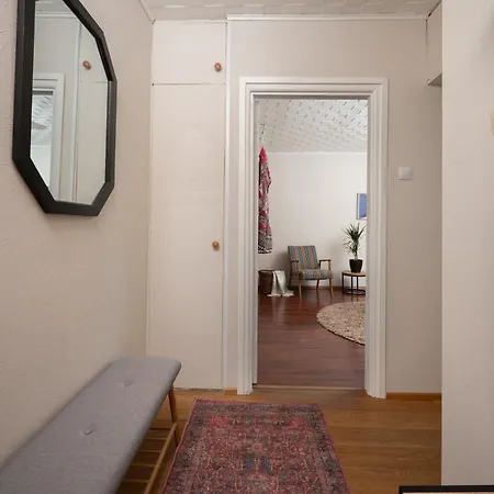 Cozy With Self Check-in & Free Parking Parnu